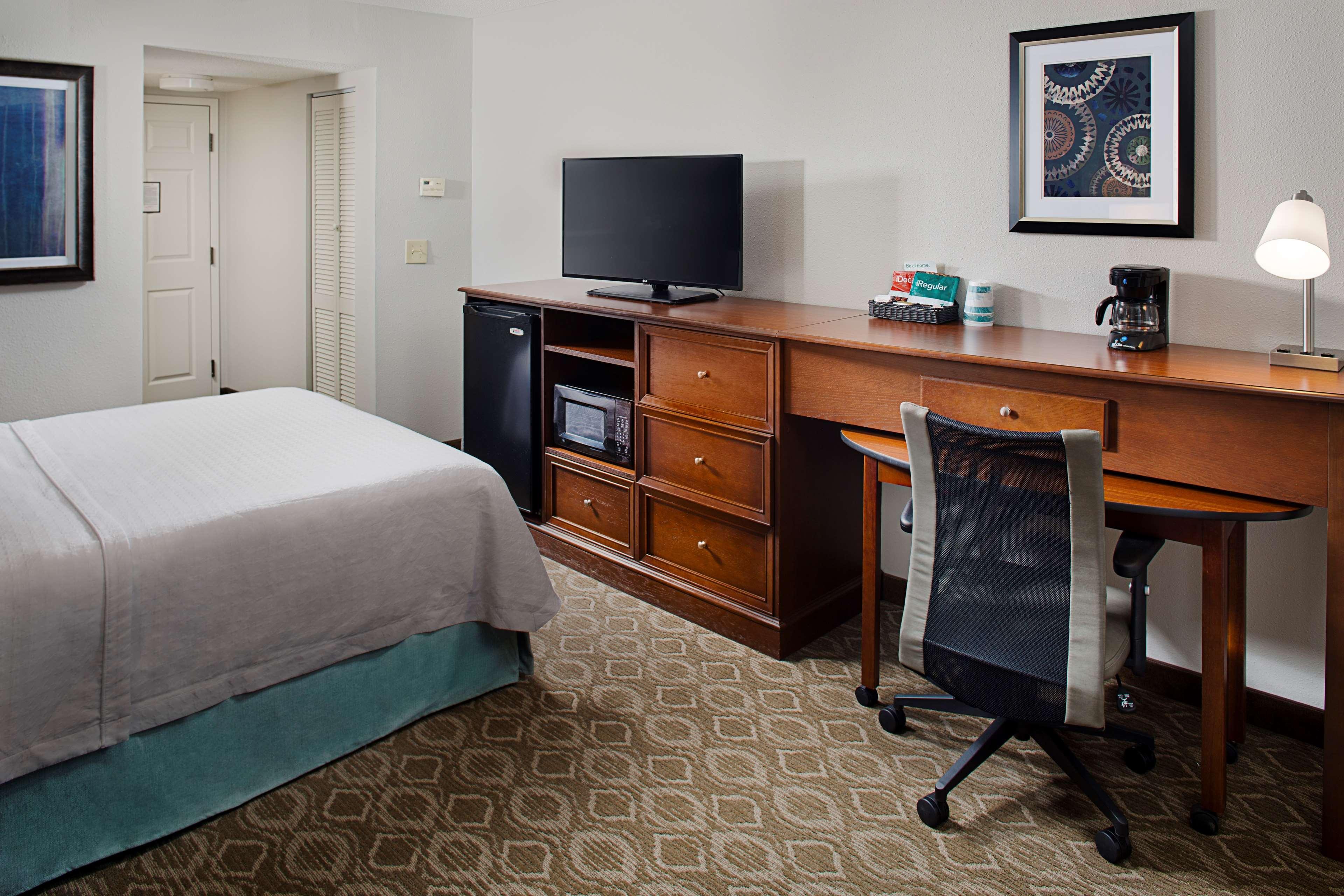 Homewood Suites By Hilton Raleigh/Cary Exterior foto